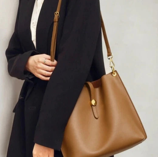 Leather shoulder bag